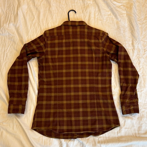 Filson Women’s Alaskan Guide Shirt Rust/Brown Medium - Picture 5 of 7